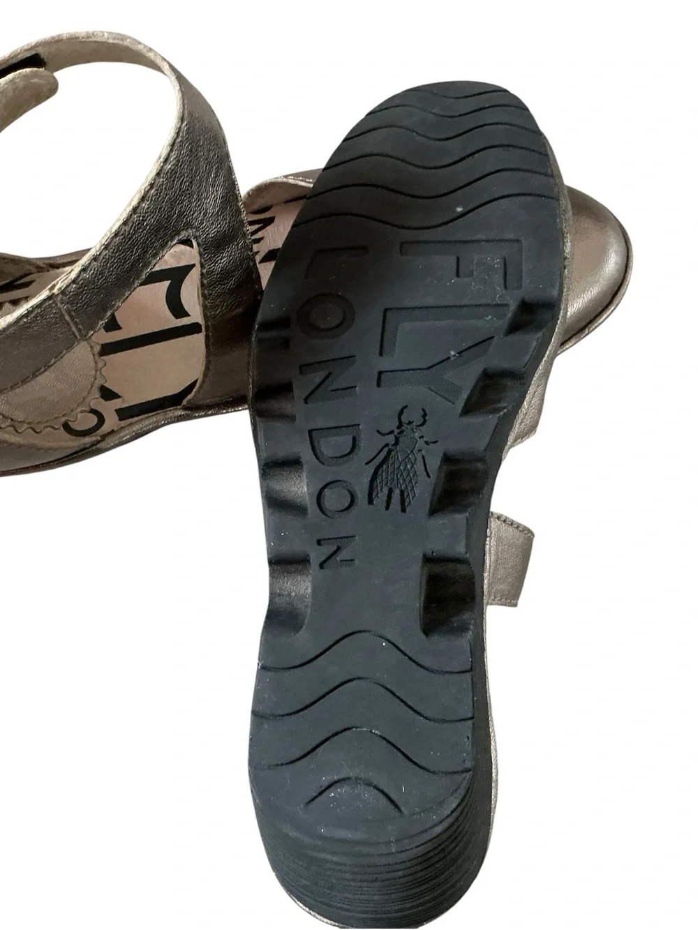 Fly London Pats pewter metallic leather closed toe ankle strap shoes size 37